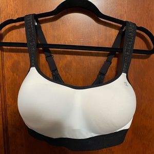 Champion Other - CHAMPION 36DD HIGH IMPACT SPORTS BRA Champion Other - CHAMPION 36DD HIGH IMPACT SPORTS BRA
